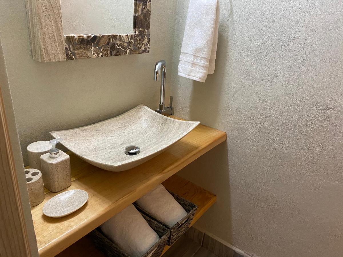 ואלה דה בראבו Hotel San Carlos מראה חיצוני תמונה