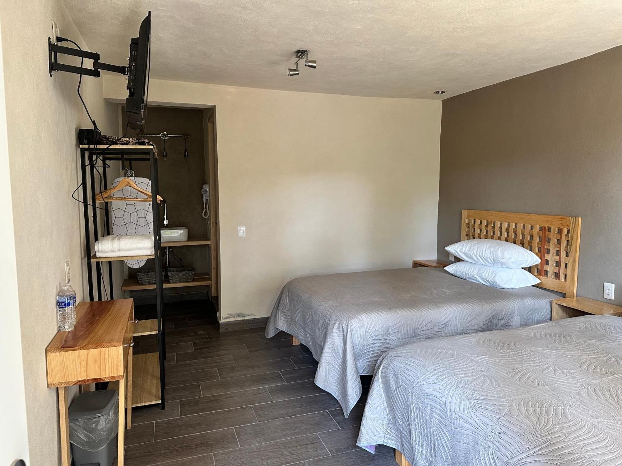 ואלה דה בראבו Hotel San Carlos מראה חיצוני תמונה