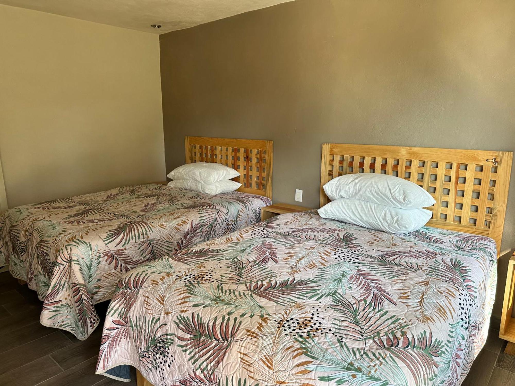 ואלה דה בראבו Hotel San Carlos מראה חיצוני תמונה